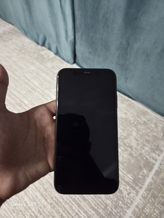 iPhone 11 продается срочно