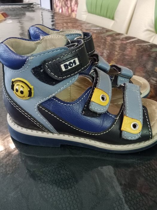 Продам ортопедические сандали