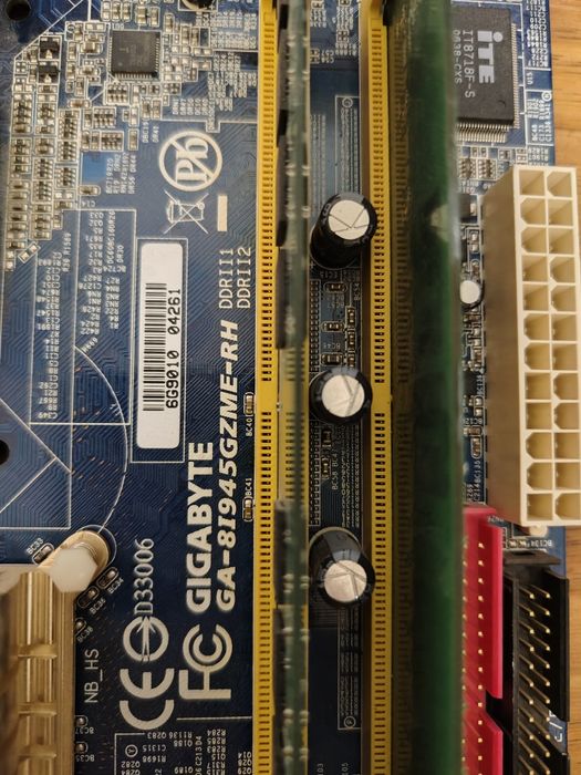 Продам материнскую плату