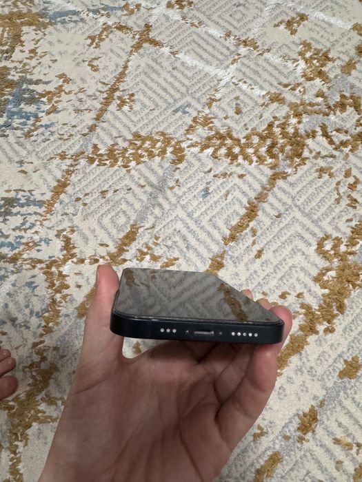 Айфон 13 темно синий продается