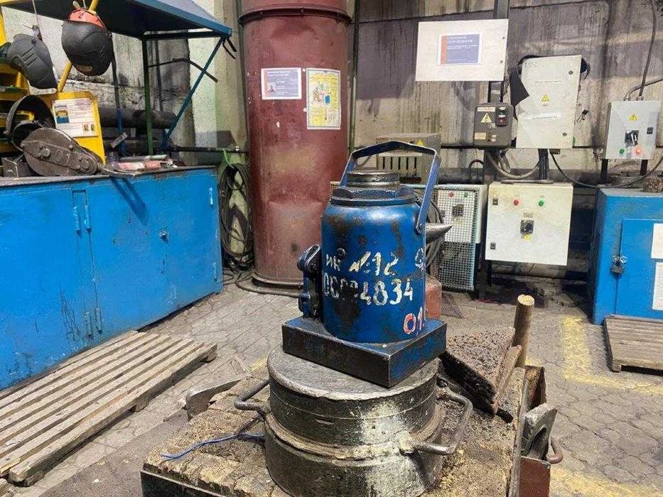 Домкрат ДА501М180 Автон.50т