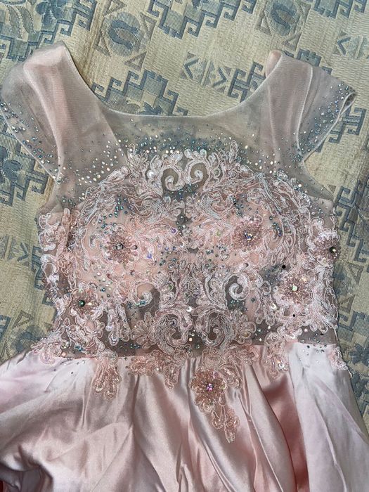 Продам платье или сдам на прокат