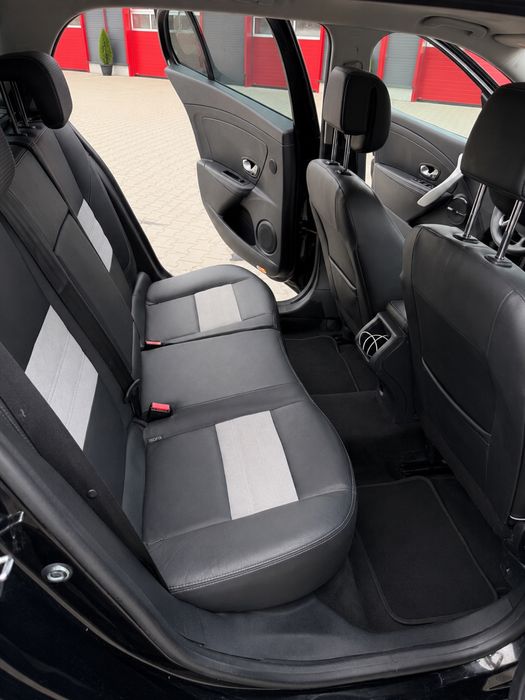 Renault Megane III Break 2012 | BOSE | Navi | Încălzire scaune | Cameră marșarier | Fără investiții
