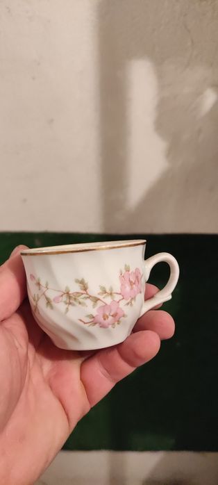 Порцеланов сервиз