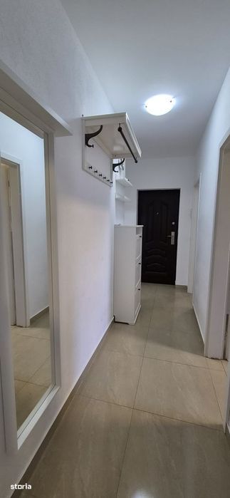 Apartament 2 Camere 2 balcoane Parter Giroc zona Eso 380  euro