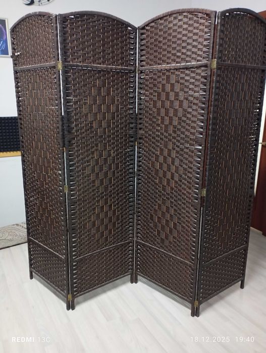 Шкаф ширма и ковер