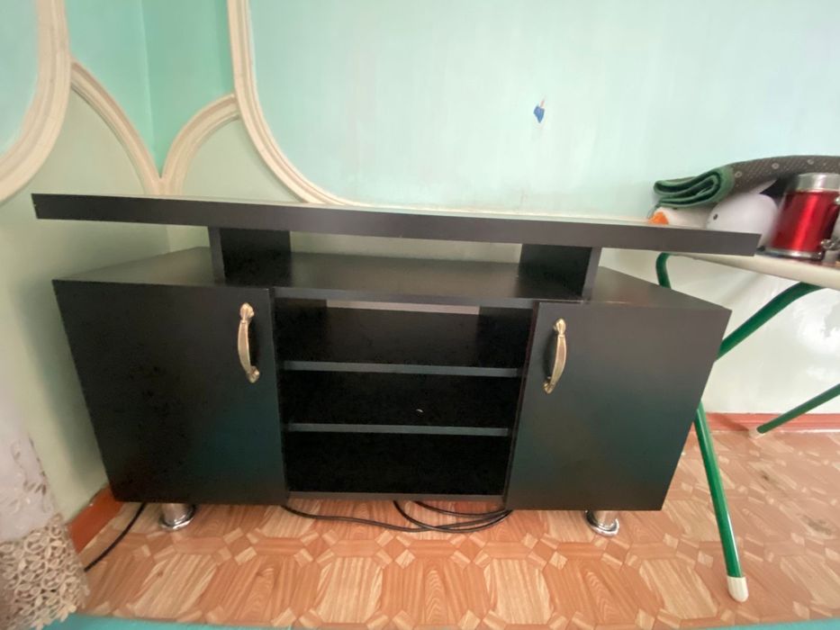 Тумба под телевизор