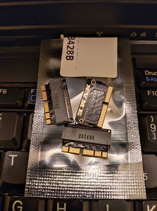 Преходник Адаптер от M2 NVME SSD за Apple Macbook