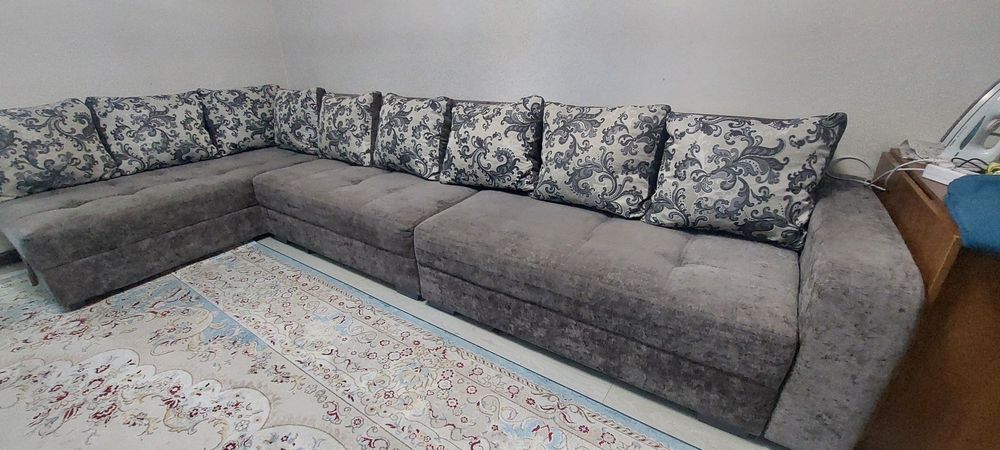 Диван в хорошем состоянии