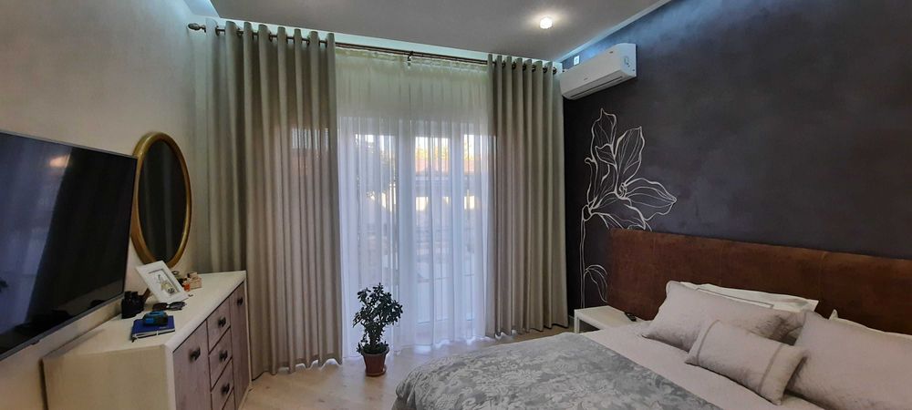 Большой ассортимент ткани             Пошив штор