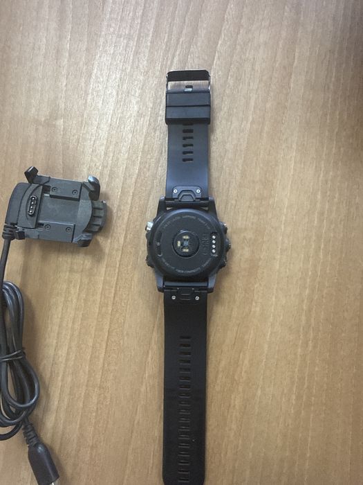 Мультиспортивные часы Garmin Fenix 3HR sapphire