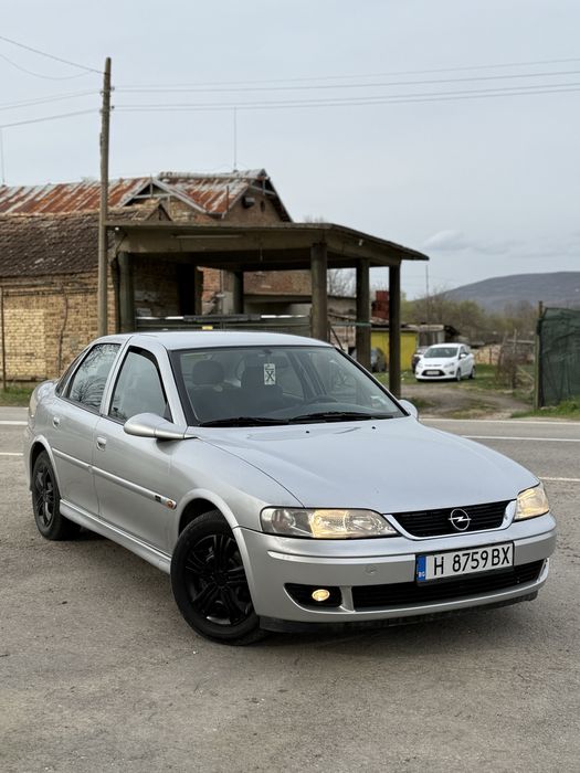 Opel vectra b 2001година