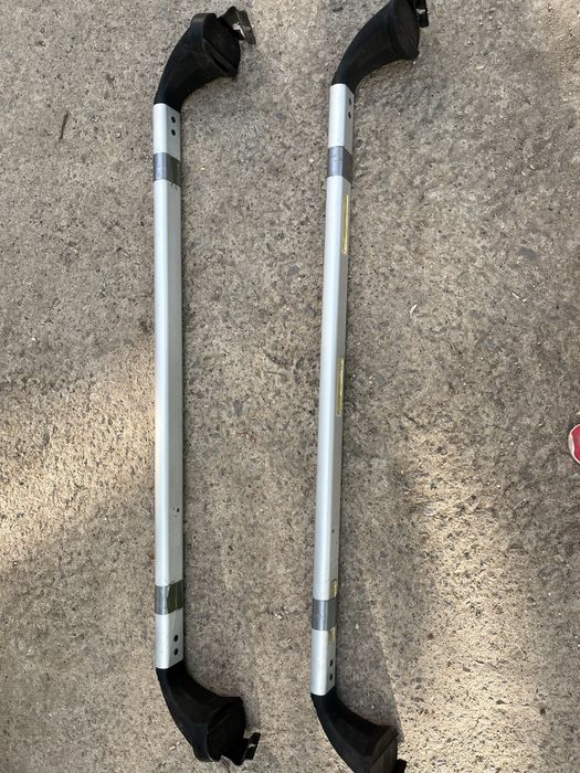 Напречни греди за багажник.Универсални без капачета