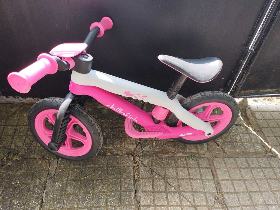Колело баланс, като ново за момиче