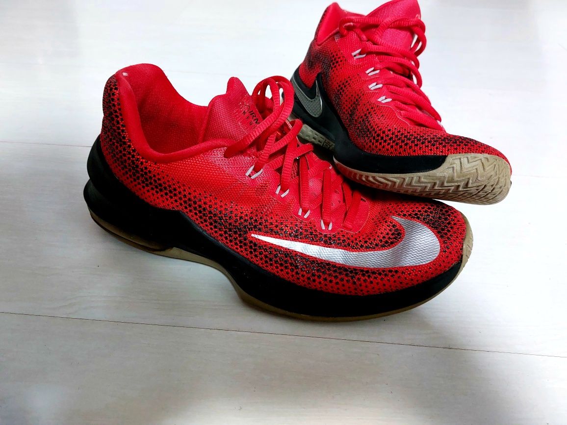 Nike sales infuriate red