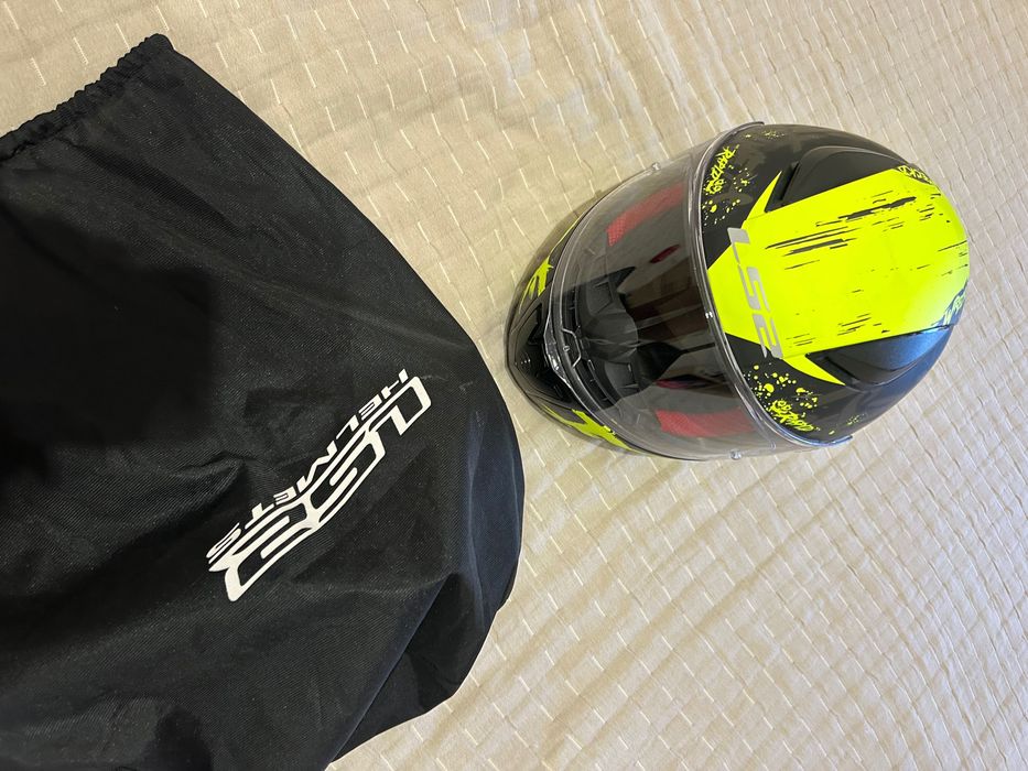 Мотор каска нова