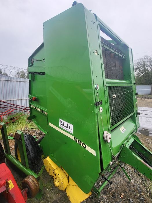 Пресс подборщики свежедоставлены с Европы.