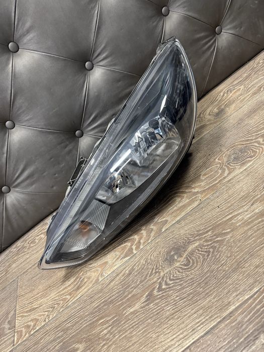 Ford focus mk2 лвв фар фарове