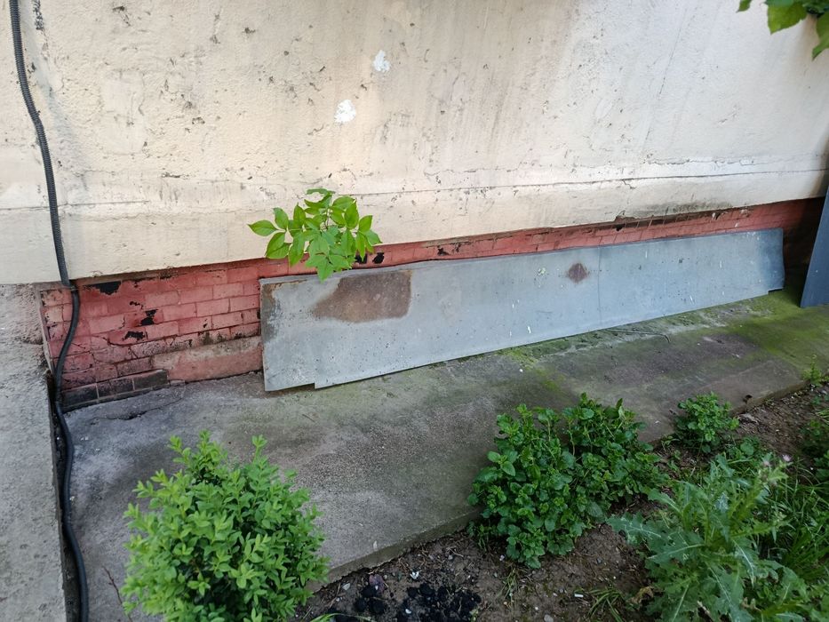 Таййор Козырок. Узунлиги 3.95м, эни 50см профнастил