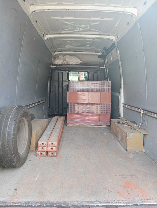 Транспортни  и хамалски услуги