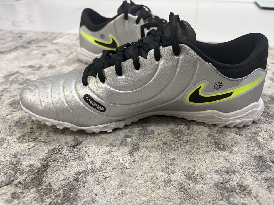 Nike Tiempo Legend 10 Pro TF