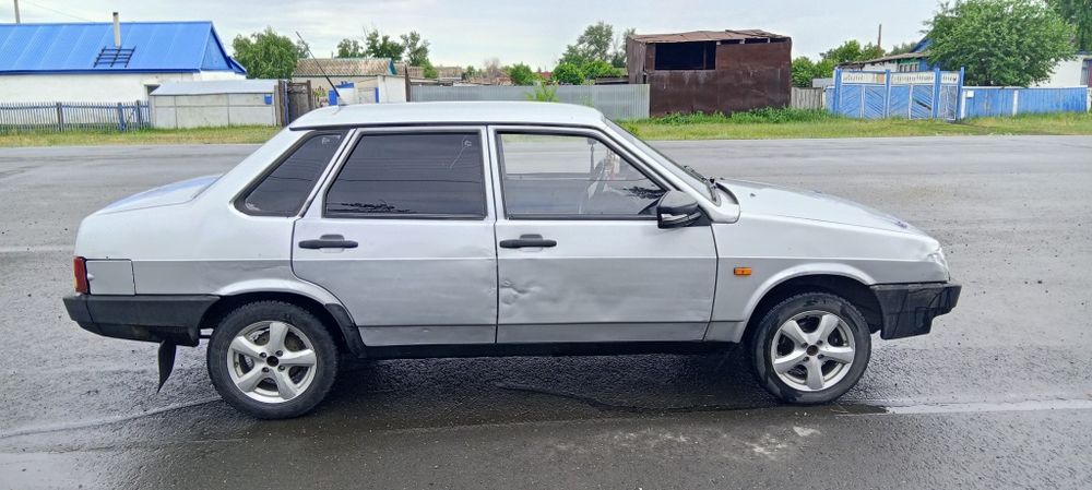Продам ваз 21099