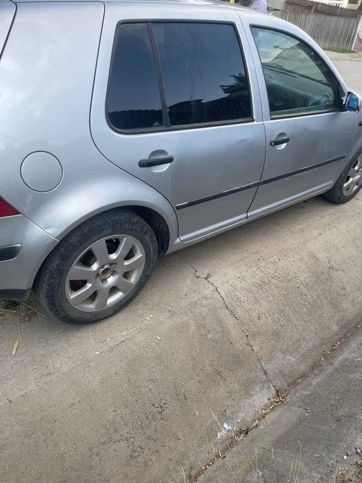 Vând golf 4 19 Alh