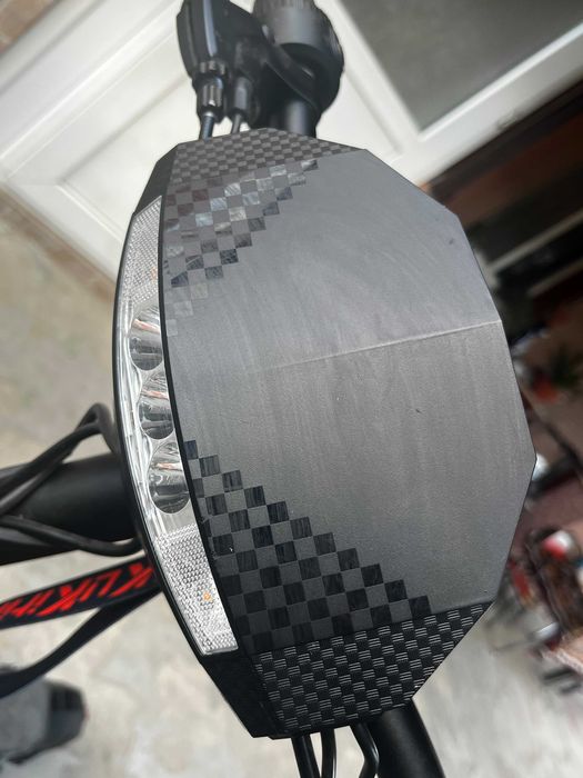 Vând trotineta electrica kukirin G2