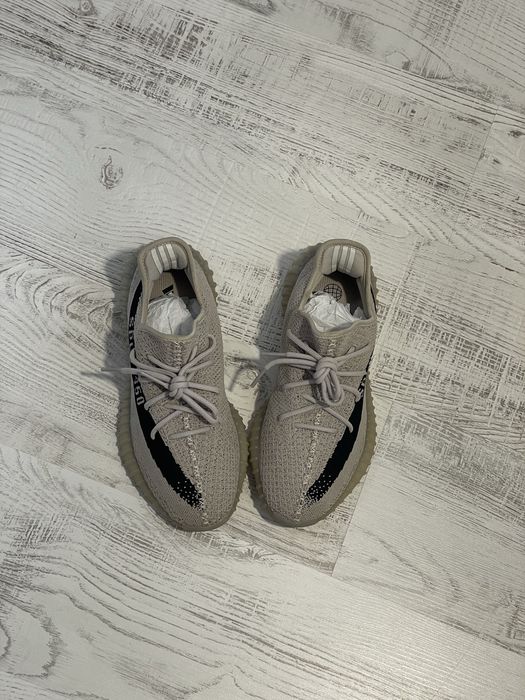 Yeezy boost 350 v2. Slate