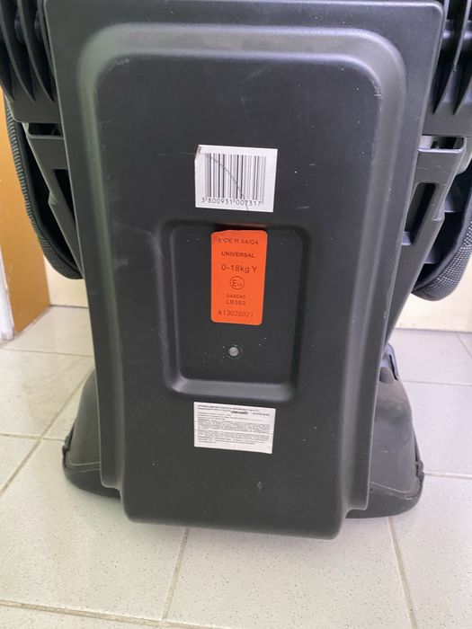 Дестско  столче  за  кола