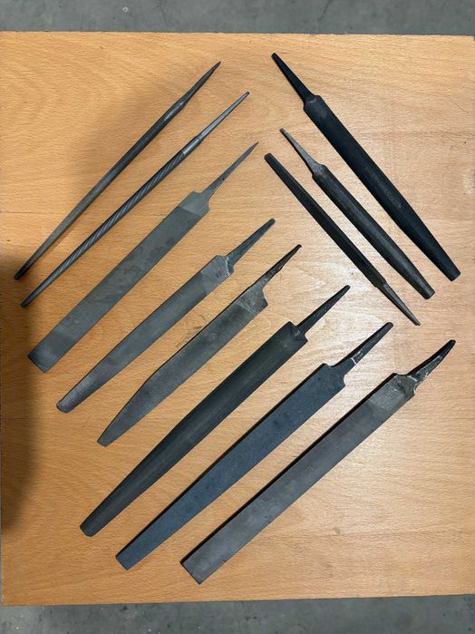 Шлосерски пили и чукове