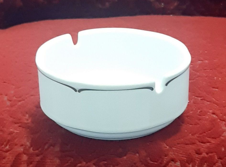 Винтидж пепелник