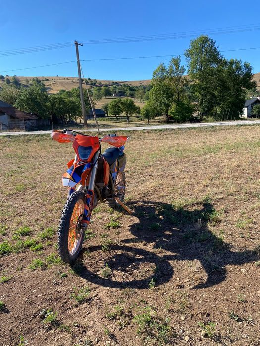 Vând KTM EXC 125 Enduro