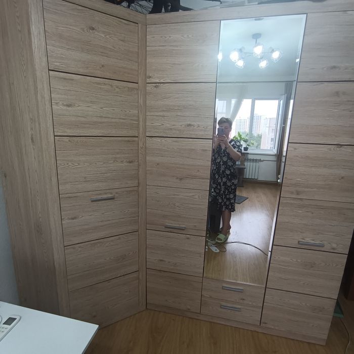 Продам шкафы б/у