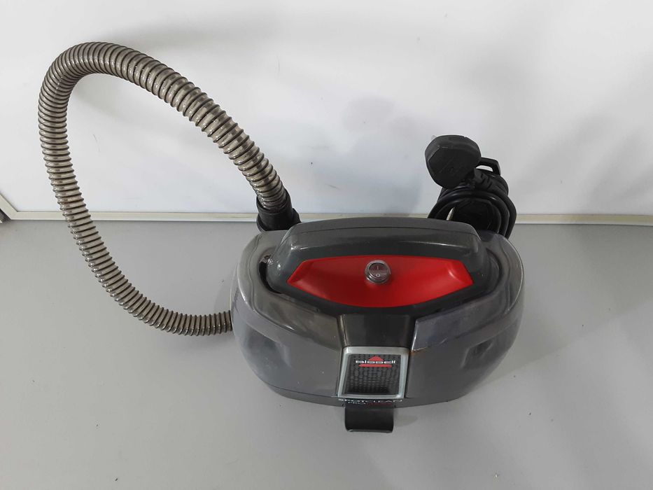 Прахосмукачка с мокро почистване - BISSELL 330W