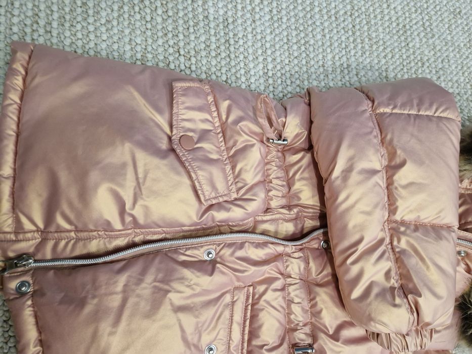 Зимняя куртка для девочки