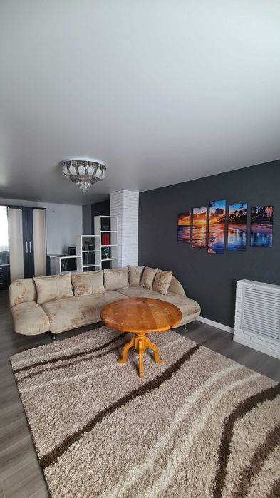 2 к.кв. с  ремонтом и мебелью по цене 220 000 за кв.м.