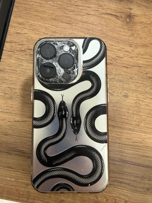 iPhone 14 pro корпус менять надо