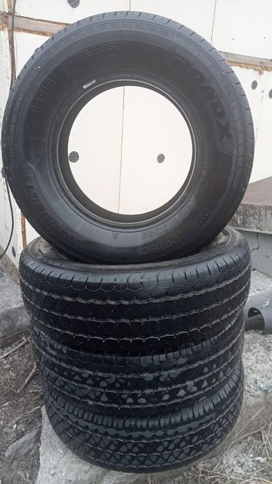 Продам резину r15