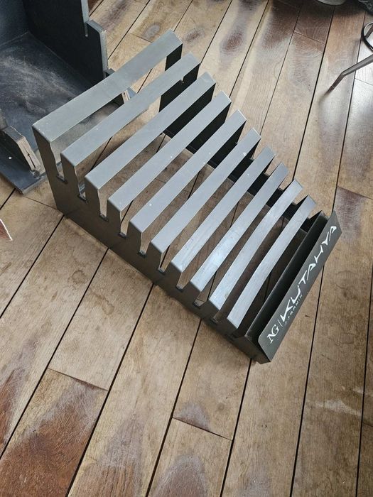 Стилажи 3бр - общо 30€