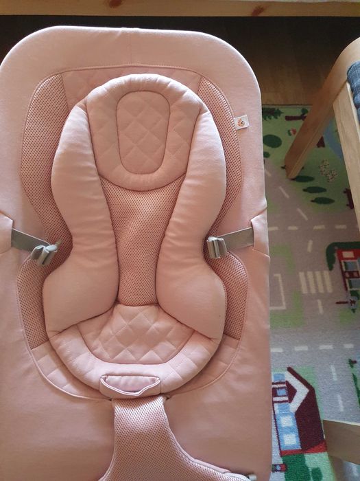 Шезлонг/ люлка ergobaby