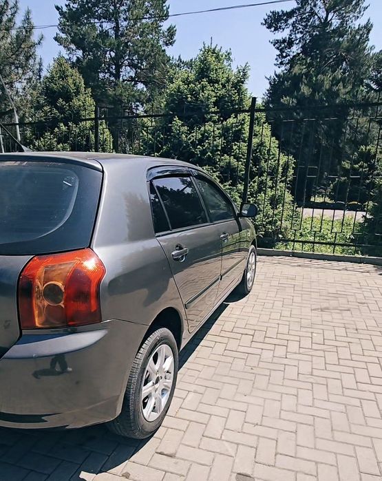 Продам короллу хечбек 120