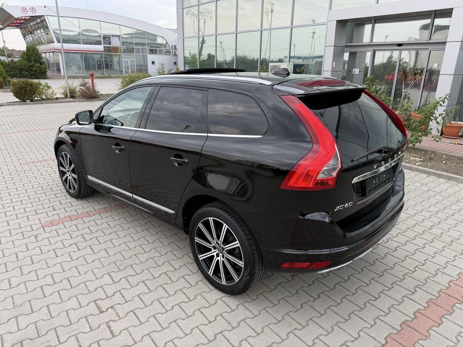 Volvo XC 60 R-design 4x4 automat 215cp Distronic Blis