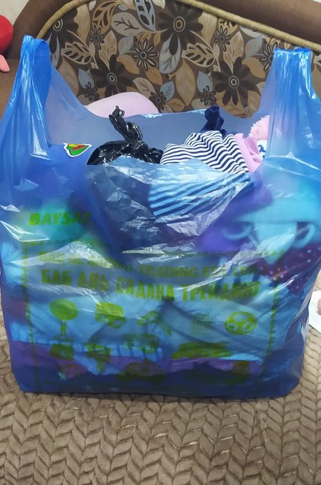 Продам детские вещи