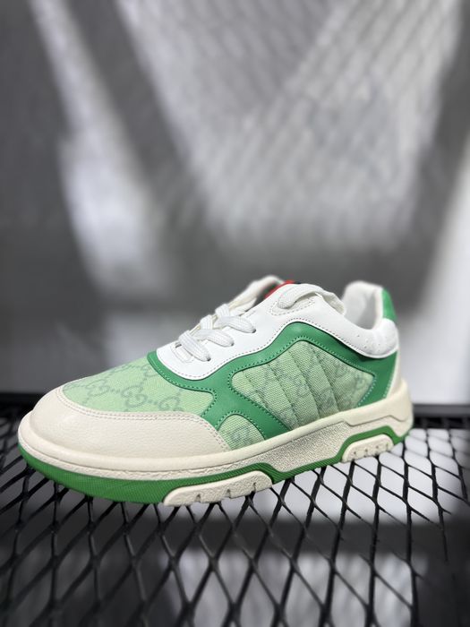 Gucii SNEAKERS re-web