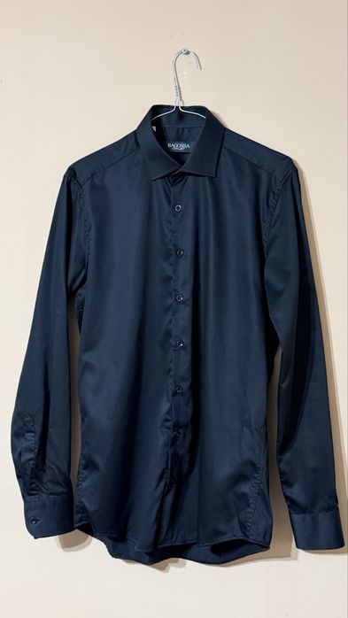 Camasi slim fit pentru barbati