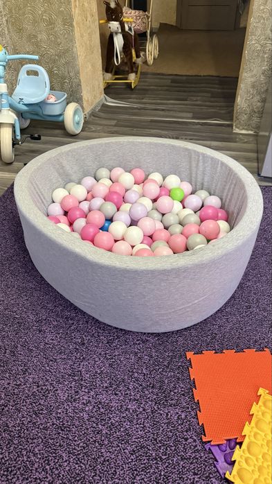 Детский сухой бассейн с шариками