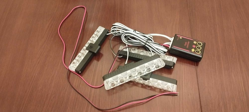 LED мигалки под решетку радиатора красный синий цвет