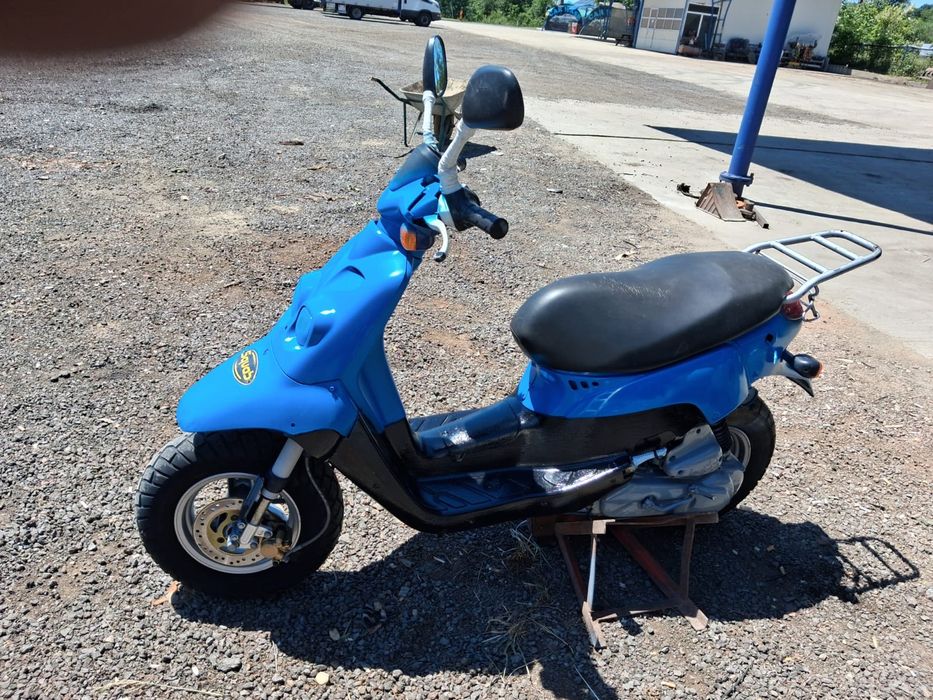Vând scuter 80cc Peugeot