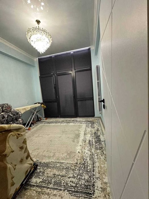 Mirobod grand city kv sotiladi!!